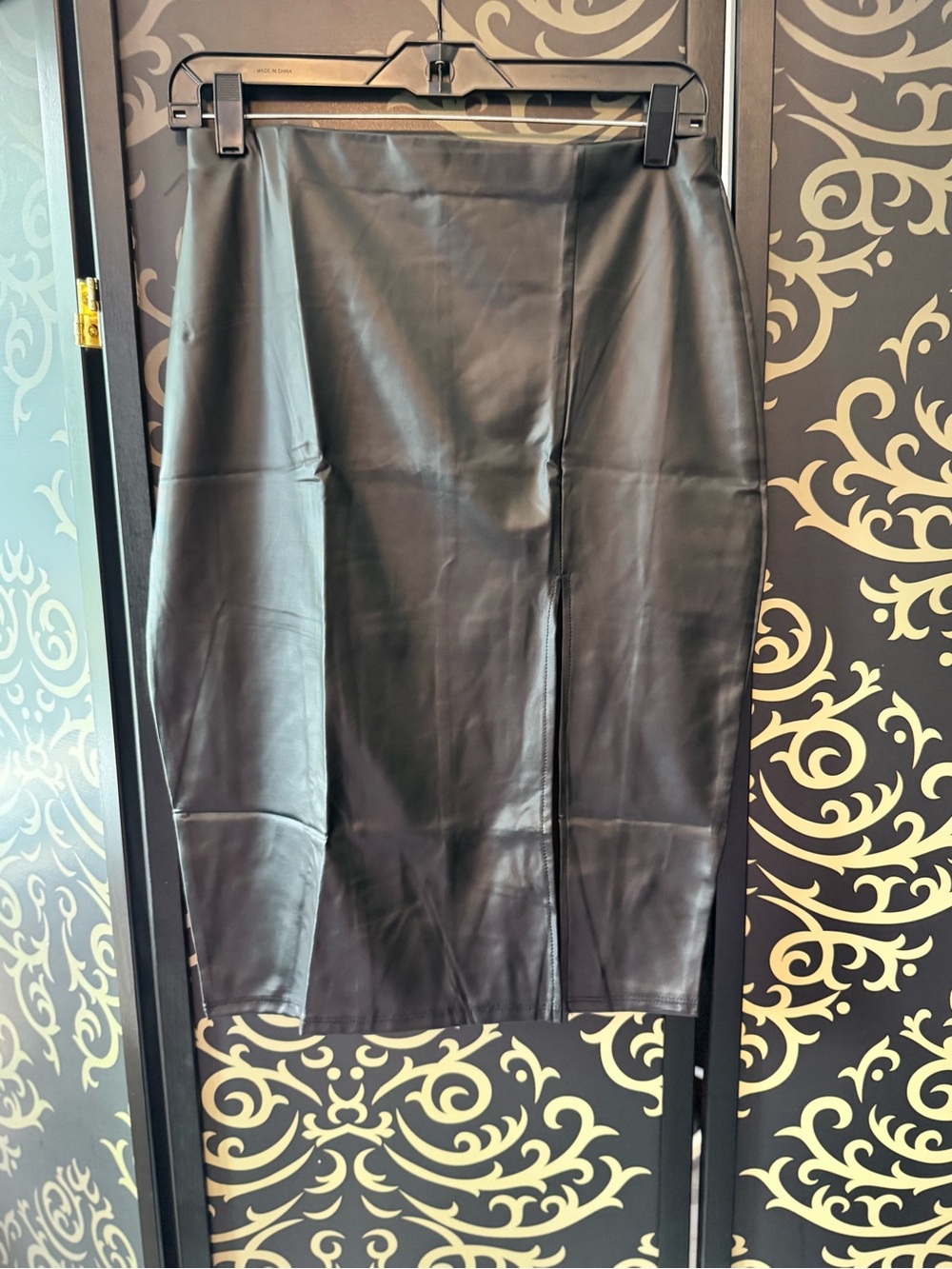 Fashion Nova Black Faux Leather Pencil Skirt